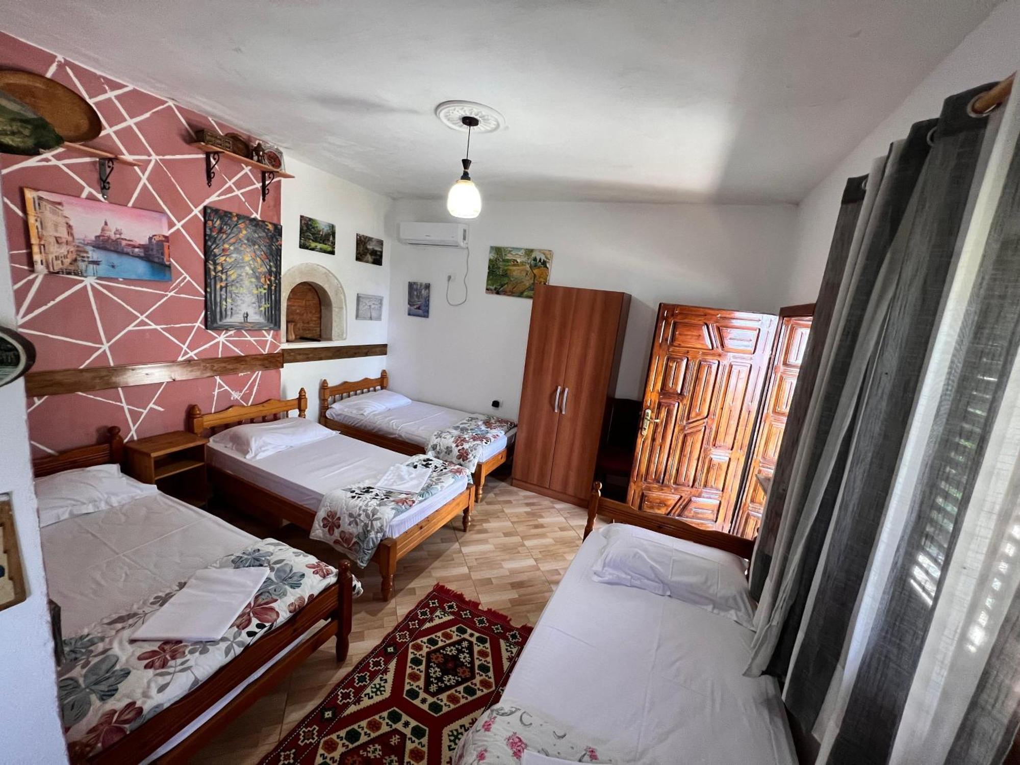 Rooms Merlika -Inside The Castle- Krujë エクステリア 写真
