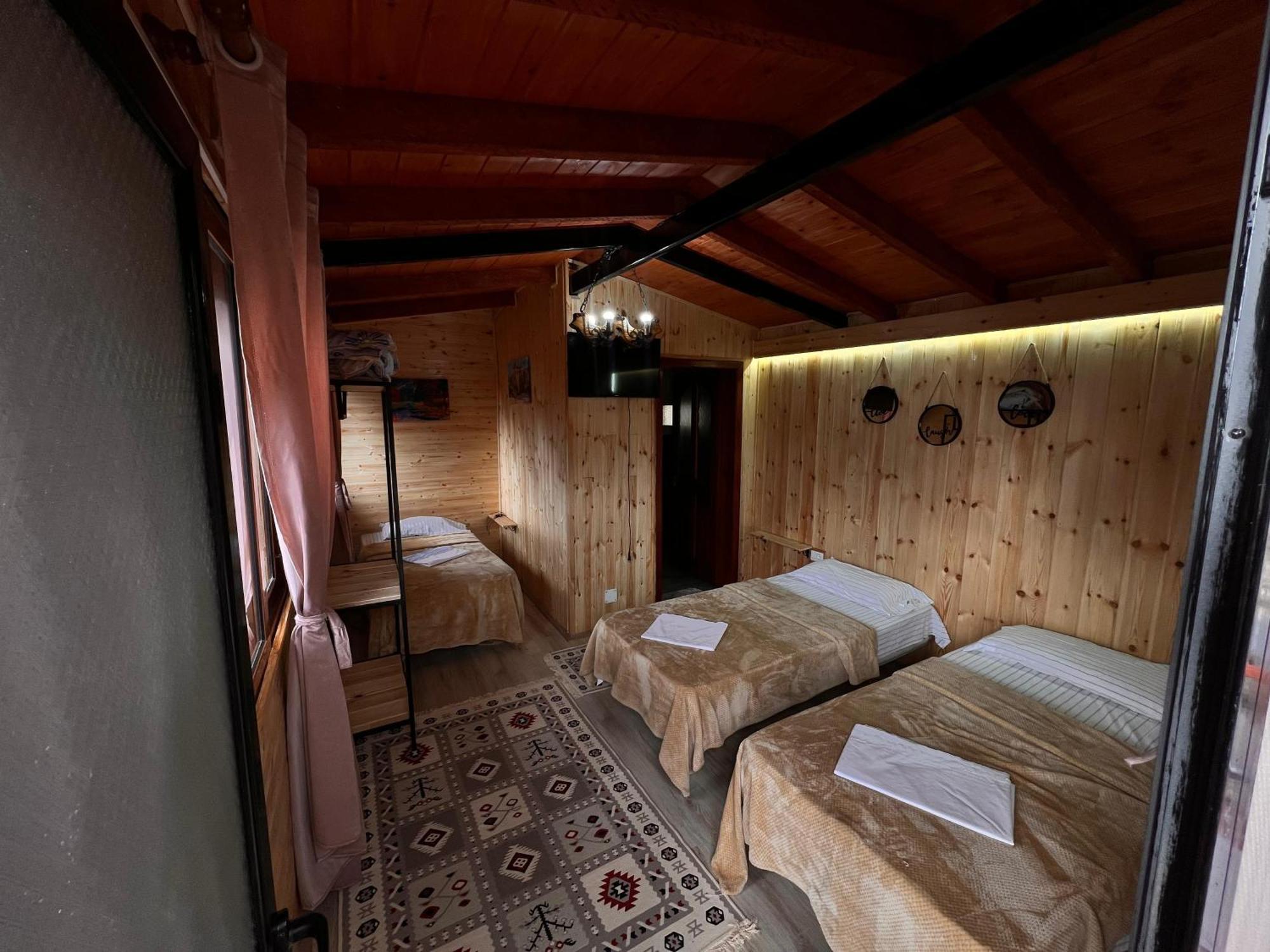 Rooms Merlika -Inside The Castle- Krujë エクステリア 写真