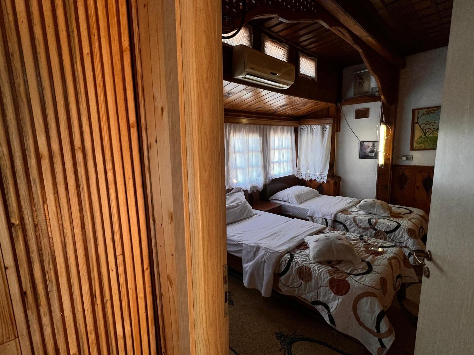 Rooms Merlika -Inside The Castle- Krujë エクステリア 写真